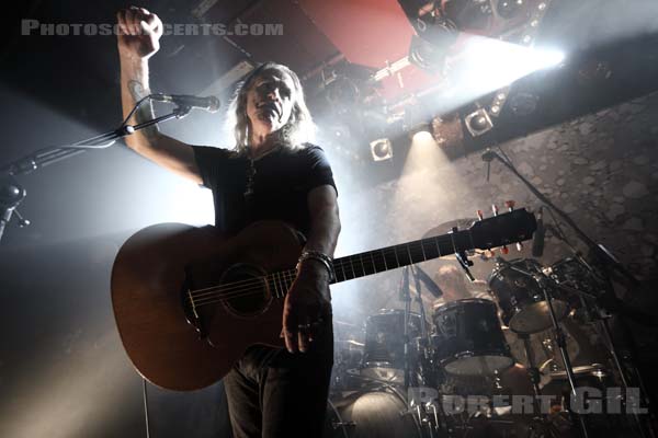 NEW MODEL ARMY - 2019-10-09 - PARIS - La Maroquinerie - 